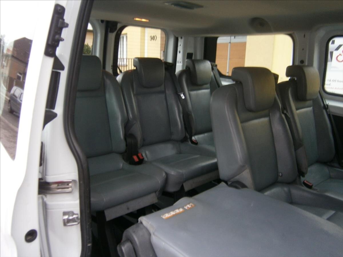 Ford Transit Custom Kombi 2,2 l 92 kw