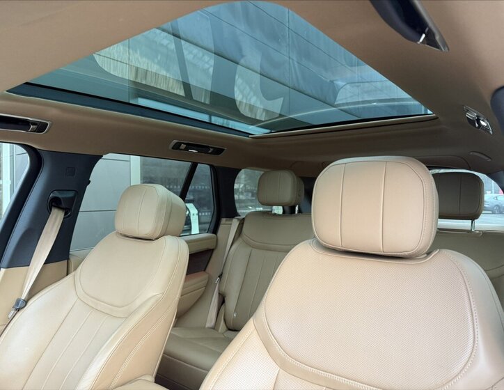 Land Rover Range Rover 36