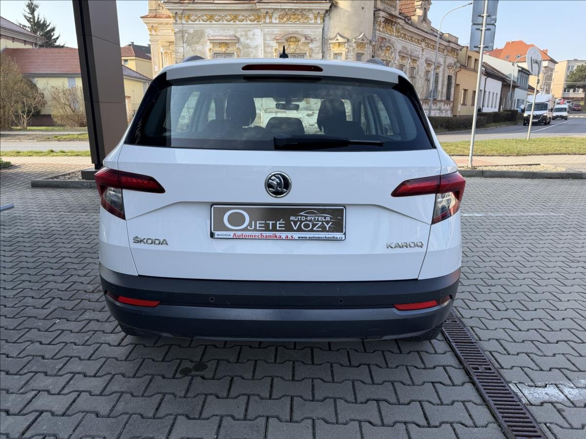 Škoda Karoq SUV / Terénní 1,5 l 110 kw