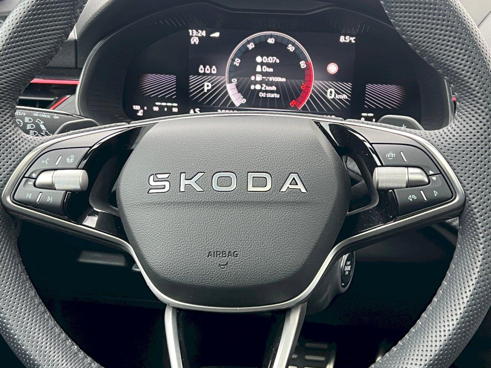 Škoda Scala Hatchback 1,0 l 85 kw