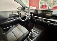 KIA Stonic Sedan / Limuzína 998,0 74 kw