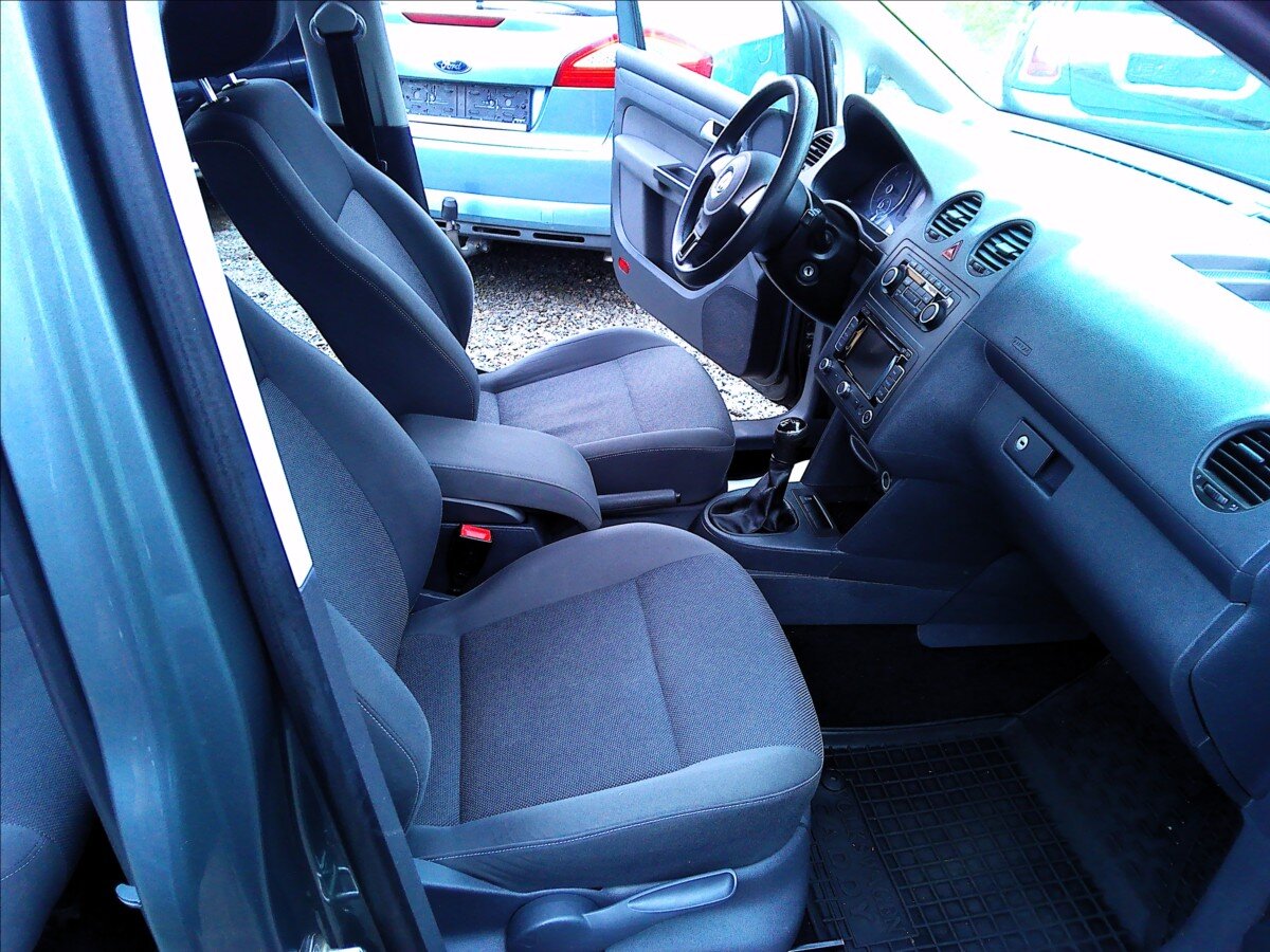 Volkswagen Caddy Kombi 1,6 l 75 kw