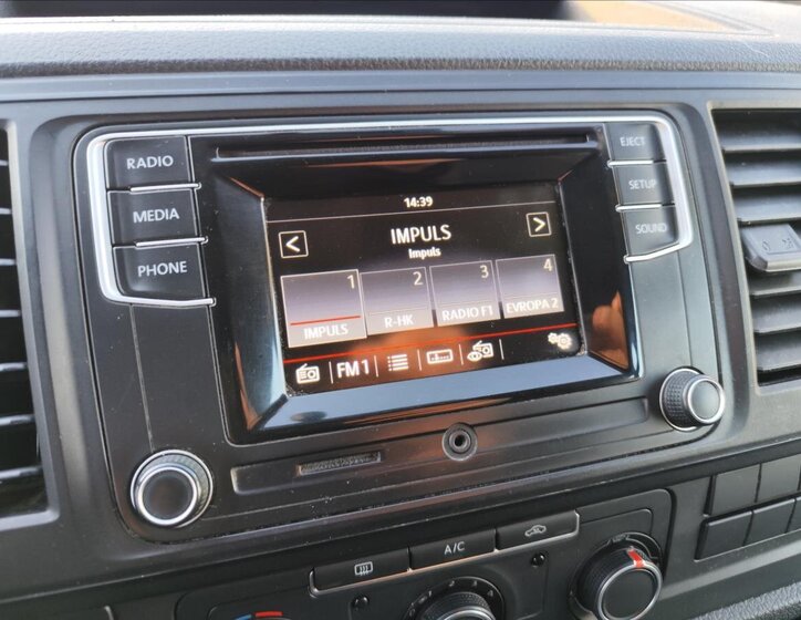 Volkswagen Transporter VAN-Minibus 2,0 l 84 kw