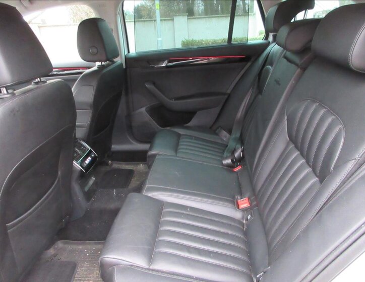 Škoda Superb Kombi 2,0 l 110 kw