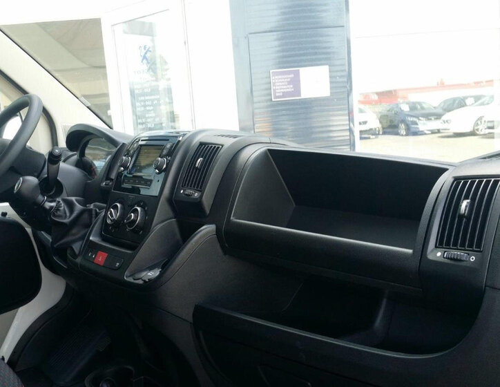 Peugeot Boxer Ostatní 2,2 l 121 kw