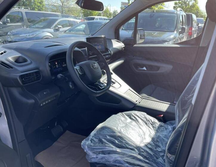 Toyota ProAce City Verso 23