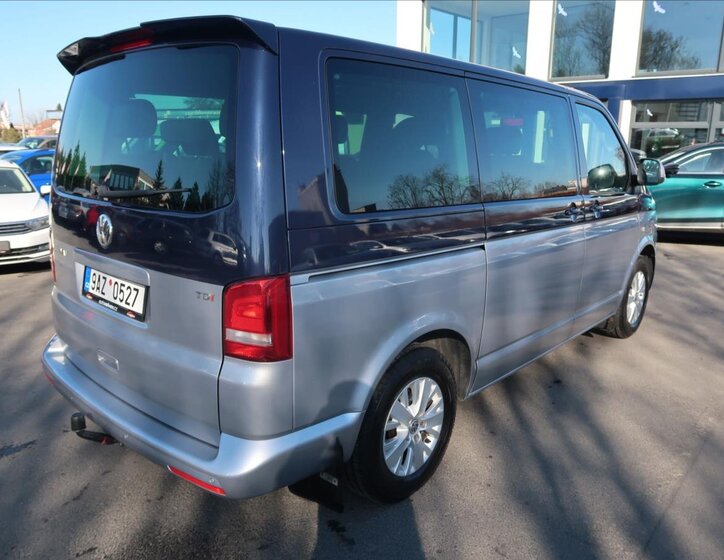 Volkswagen Multivan MPV 2,0 l 103 kw