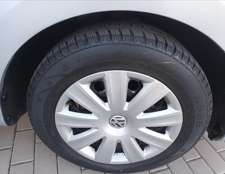 Volkswagen Sharan Kombi 2,0 l 103 kw