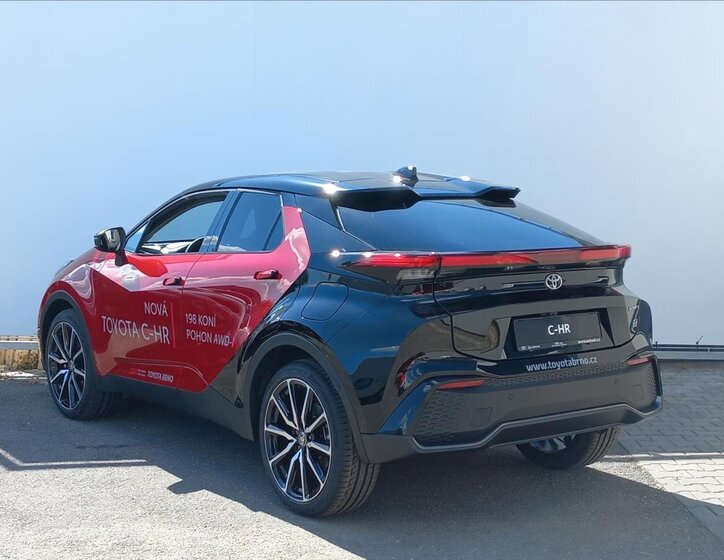 Toyota C-HR 7