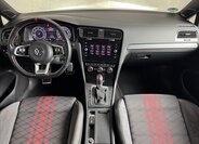 Volkswagen Golf Hatchback 2,0 l 213 kw