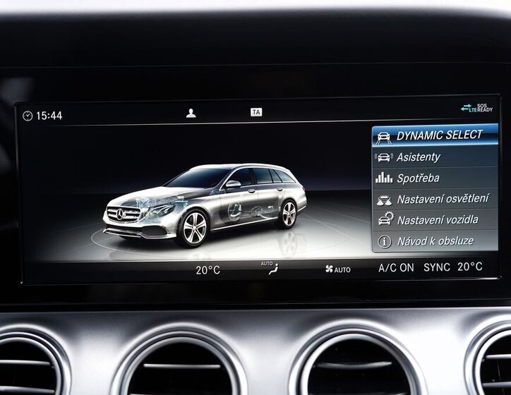 Mercedes-Benz Třídy E Kombi 2,0 l 143 kw