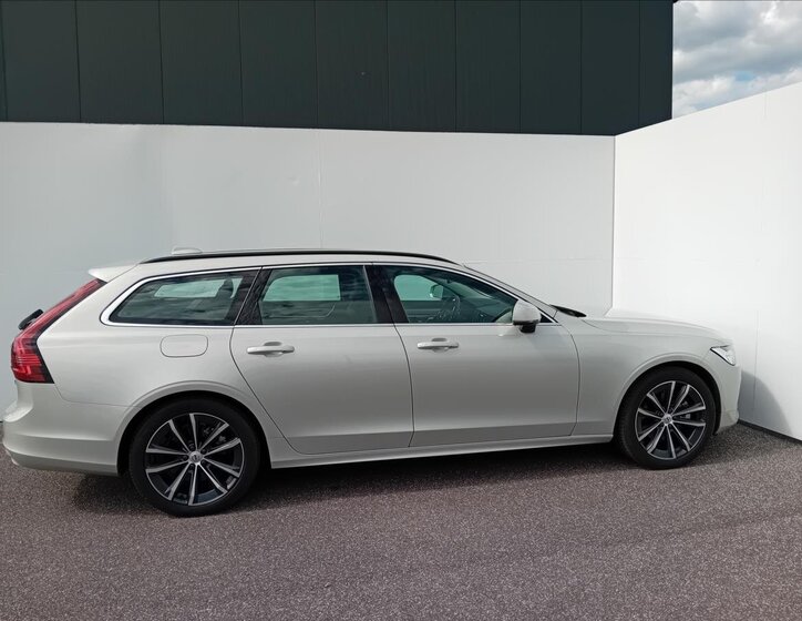 Volvo V90 3