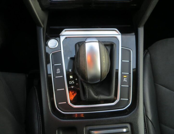 Volkswagen Arteon Kombi 2,0 l 147 kw