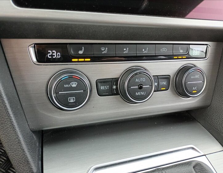 Volkswagen Passat Kombi 2,0 l 110 kw