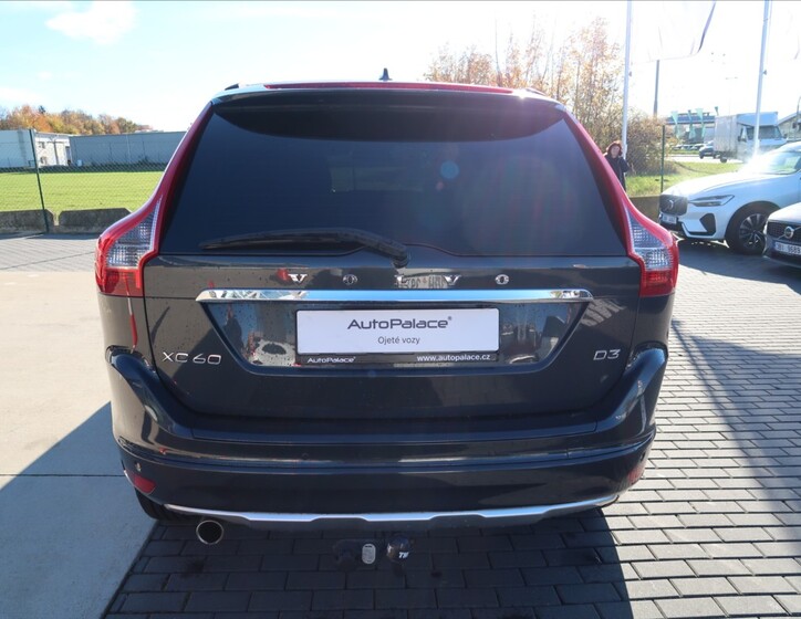 Volvo XC60 6
