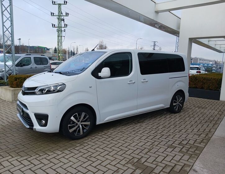 Toyota ProAce Verso 2