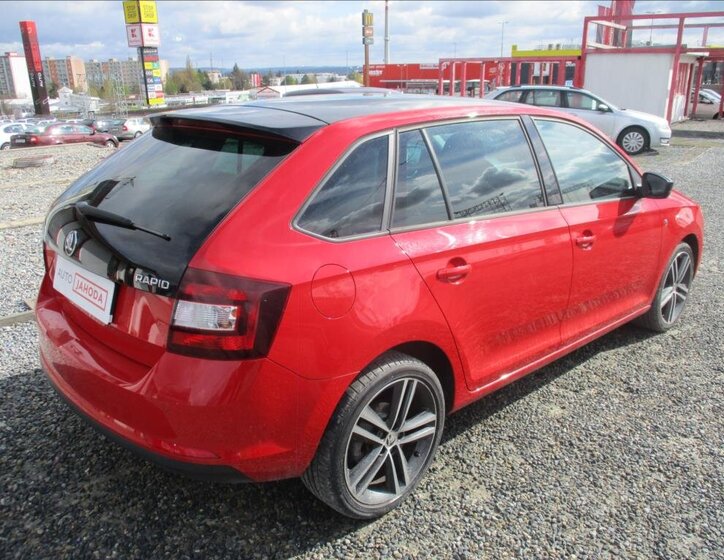 Škoda Rapid Hatchback 1,4 l 90 kw