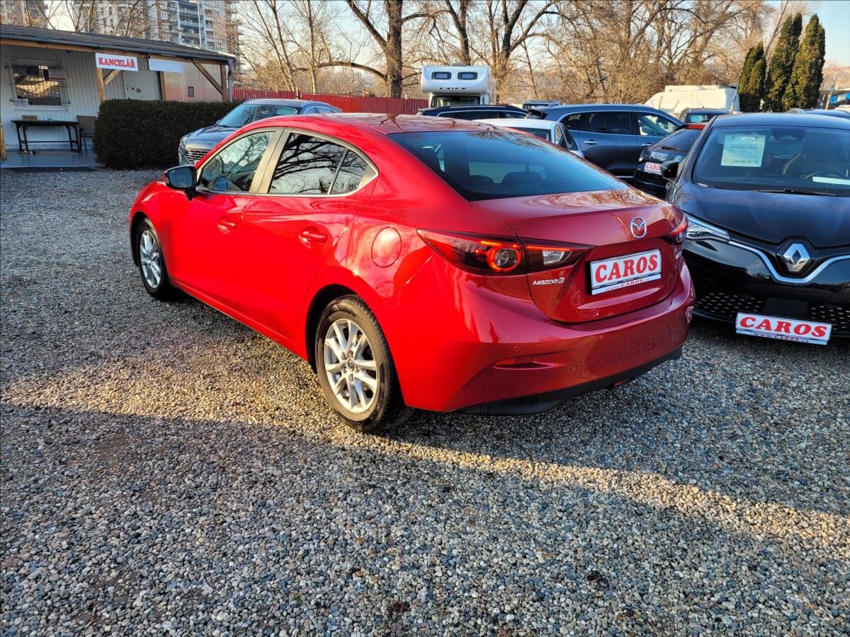 Mazda 3 Sedan / Limuzína 2,0 l 88 kw