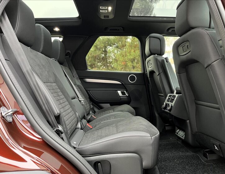 Land Rover Discovery SUV / Terénní 3,0 l 257 kw