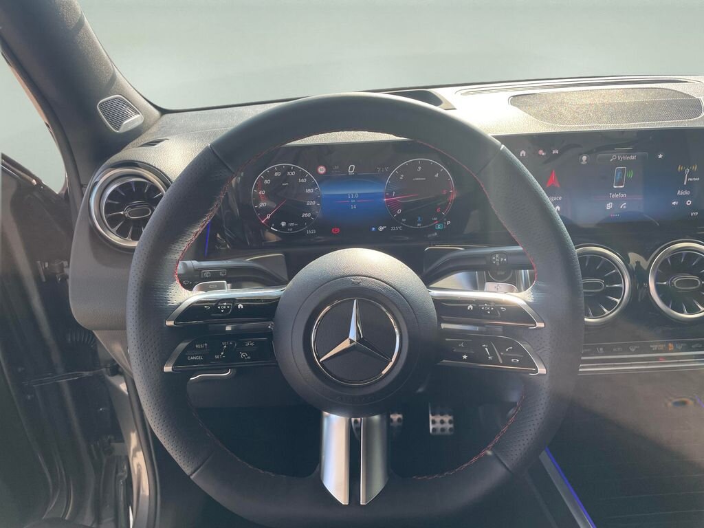 Mercedes-Benz GLB SUV / Terénní 2,0 l 110 kw