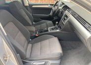 Volkswagen Passat Kombi 1,4 l 110 kw