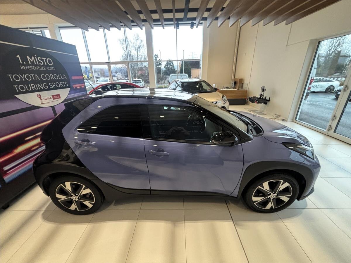 Toyota Aygo Hatchback 1,5 l 85 kw