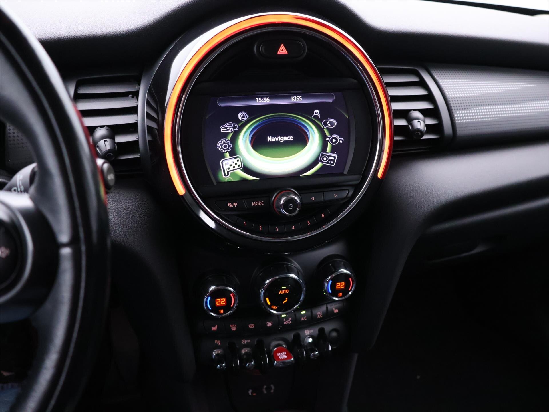 Mini Cooper Hatchback 1,5 l 100 kw