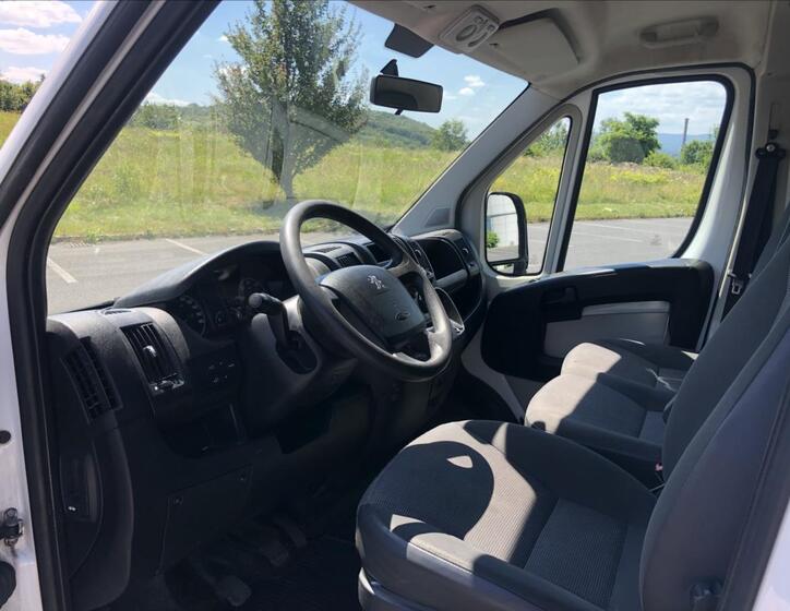Peugeot Boxer 9