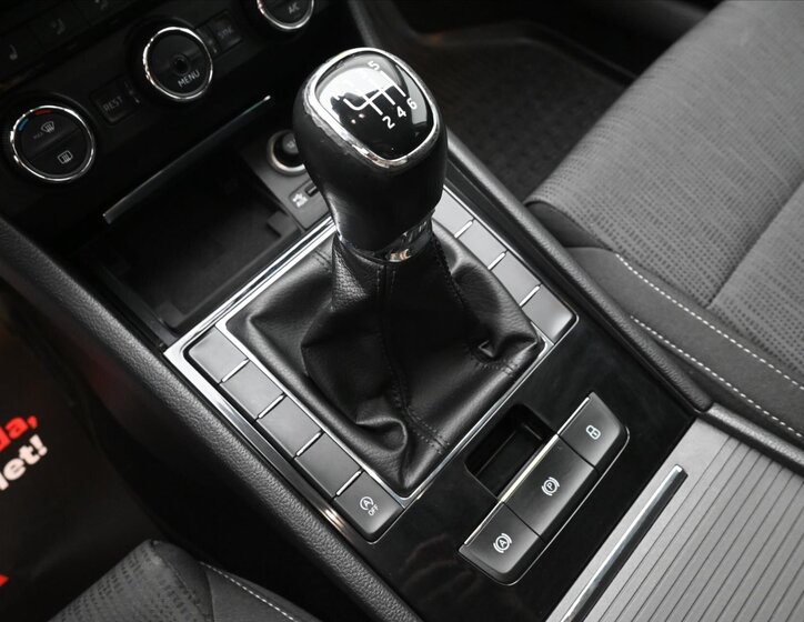 Škoda Superb Kombi 1,6 l 88 kw