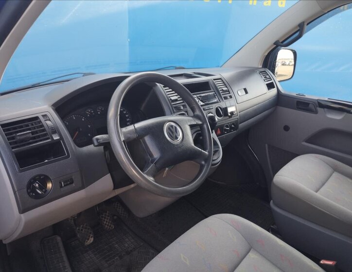 Volkswagen Transporter Kombi 1,9 l 63 kw