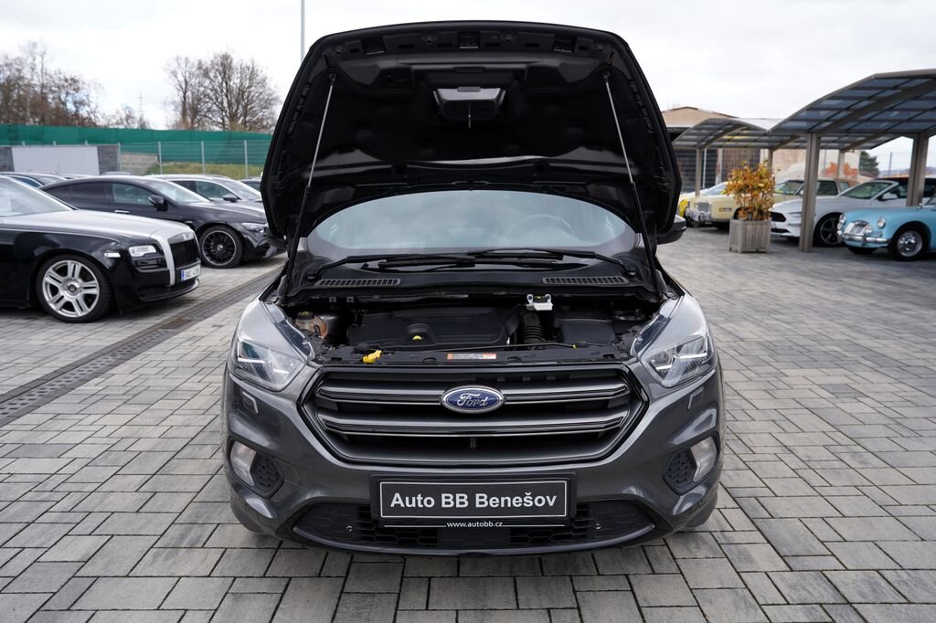 Ford Kuga SUV / Terénní 2,0 l 132 kw