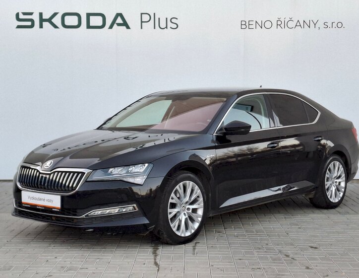 Škoda Superb 1