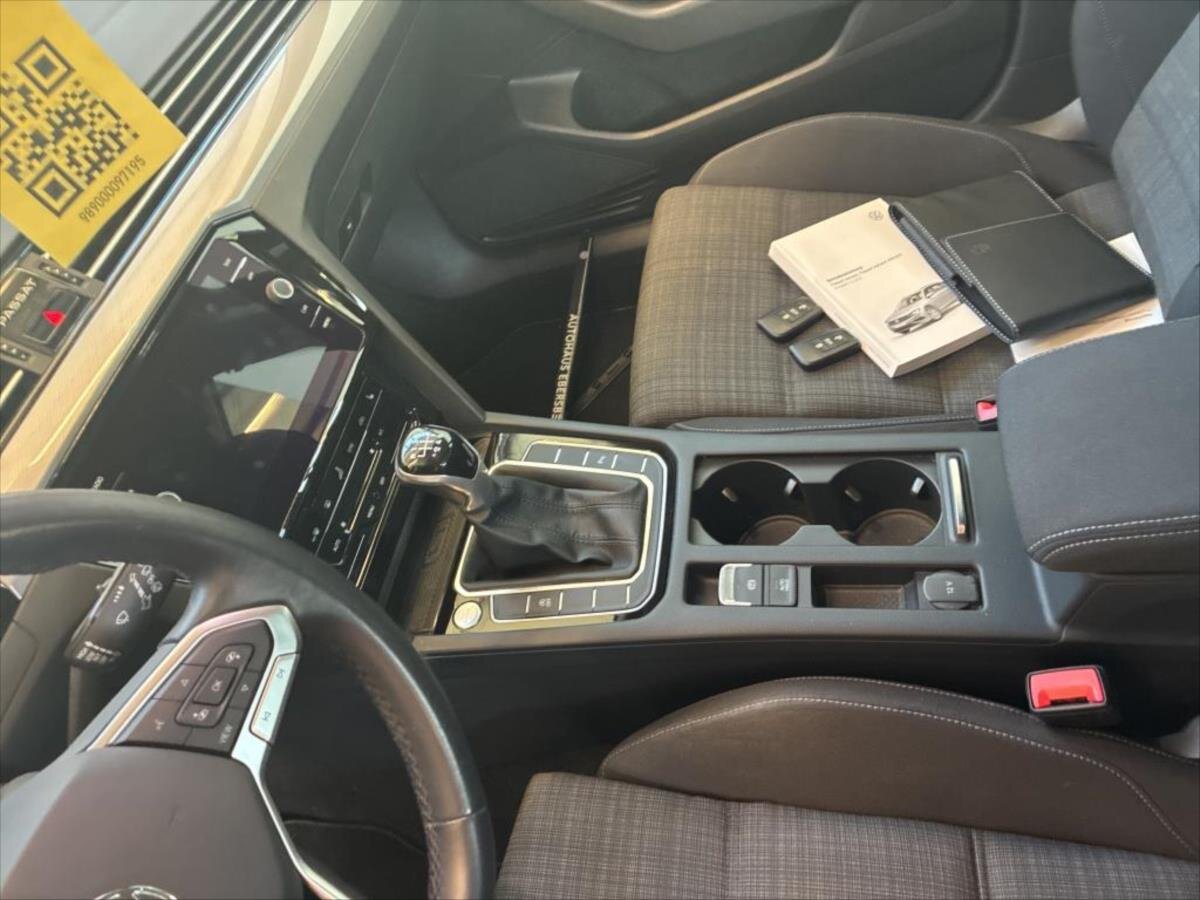 Volkswagen Passat Kombi 2,0 l 110 kw
