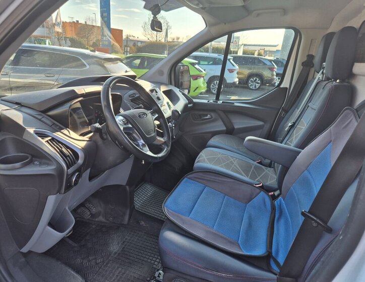 Ford Transit Custom Skříň 2,0 l 77 kw