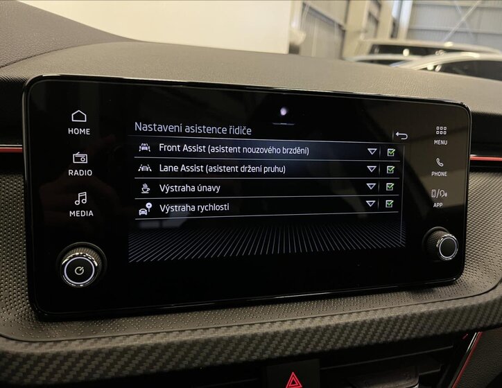 Škoda Kamiq SUV 999,0 85 kw