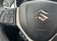 Suzuki Vitara 17