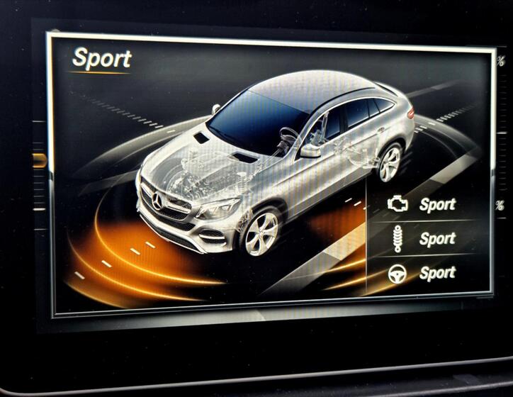 Mercedes-Benz GLE 16