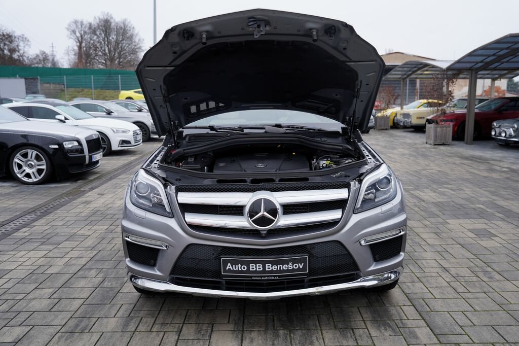 Mercedes-Benz GL SUV 3,0 l 190 kw