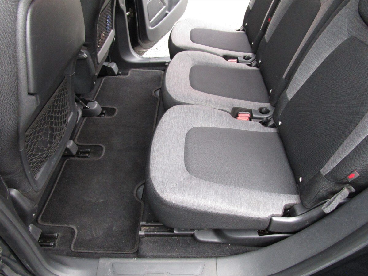 Citroën Grand C4 Picasso MPV 2,0 l 110 kw