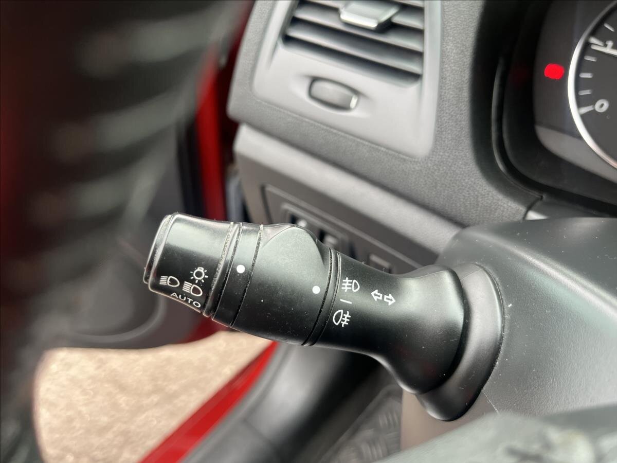 Renault Laguna Liftback 1,5 l 81 kw