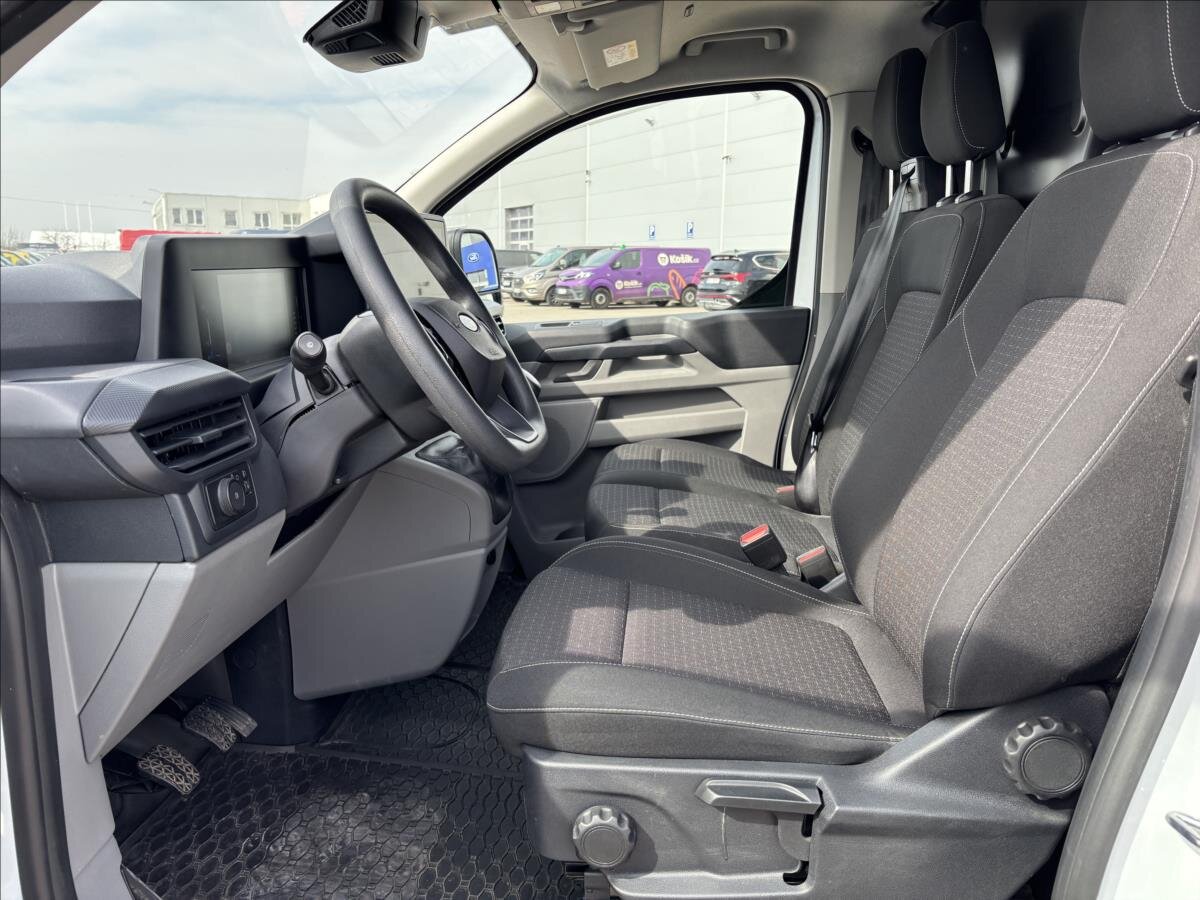Ford Transit Custom Skříň 2,0 l 100 kw