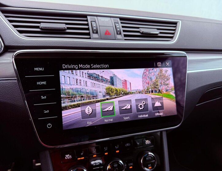 Škoda Superb Kombi 2,0 l 140 kw