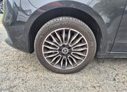 Mercedes-Benz Třídy V 9