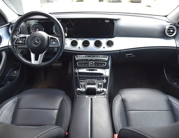 Mercedes-Benz Třídy E Kombi 2,9 l 250 kw