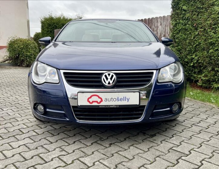 Volkswagen EOS 11