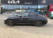 Alfa Romeo Giulia Sedan 2,0 l 206 kw