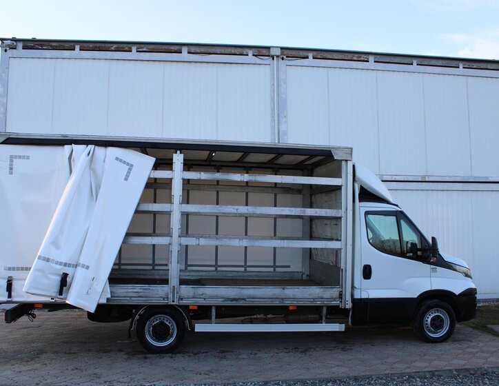Iveco Daily Ostatní 2,3 l 114 kw