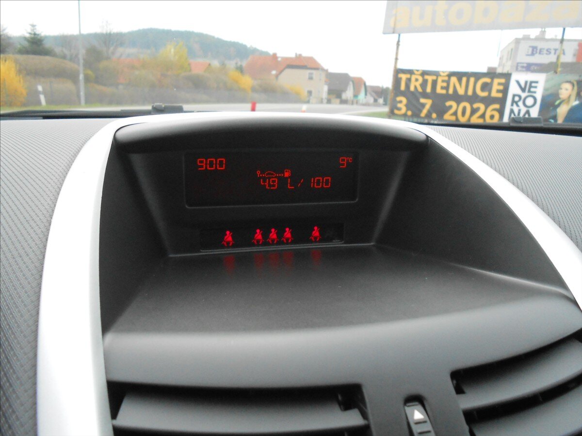 Peugeot 207 Hatchback 1,4 l 54 kw