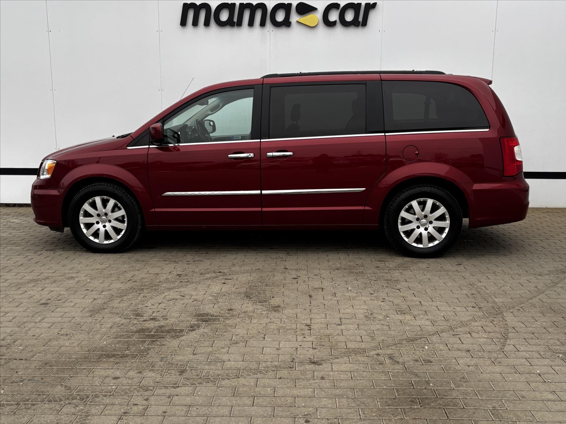 Chrysler Town & Country MPV 3,6 l 211 kw