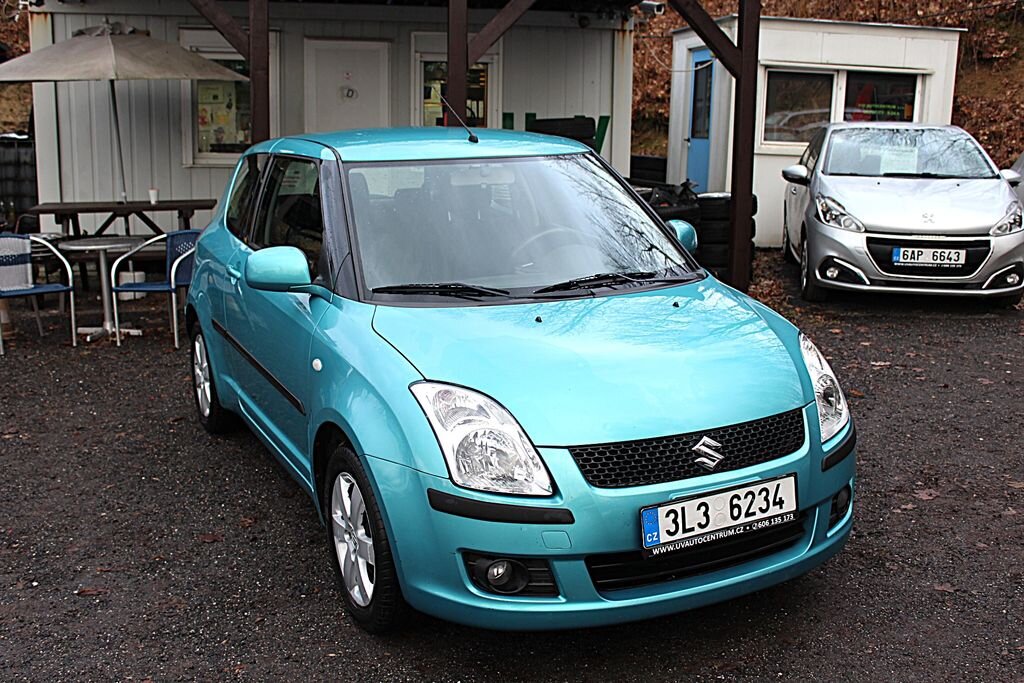 Suzuki Swift Hatchback 1,3 l 67 kw